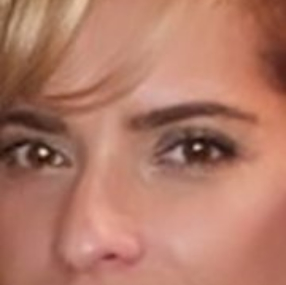 Meet your Posher, Helia - Picture 1 of 1